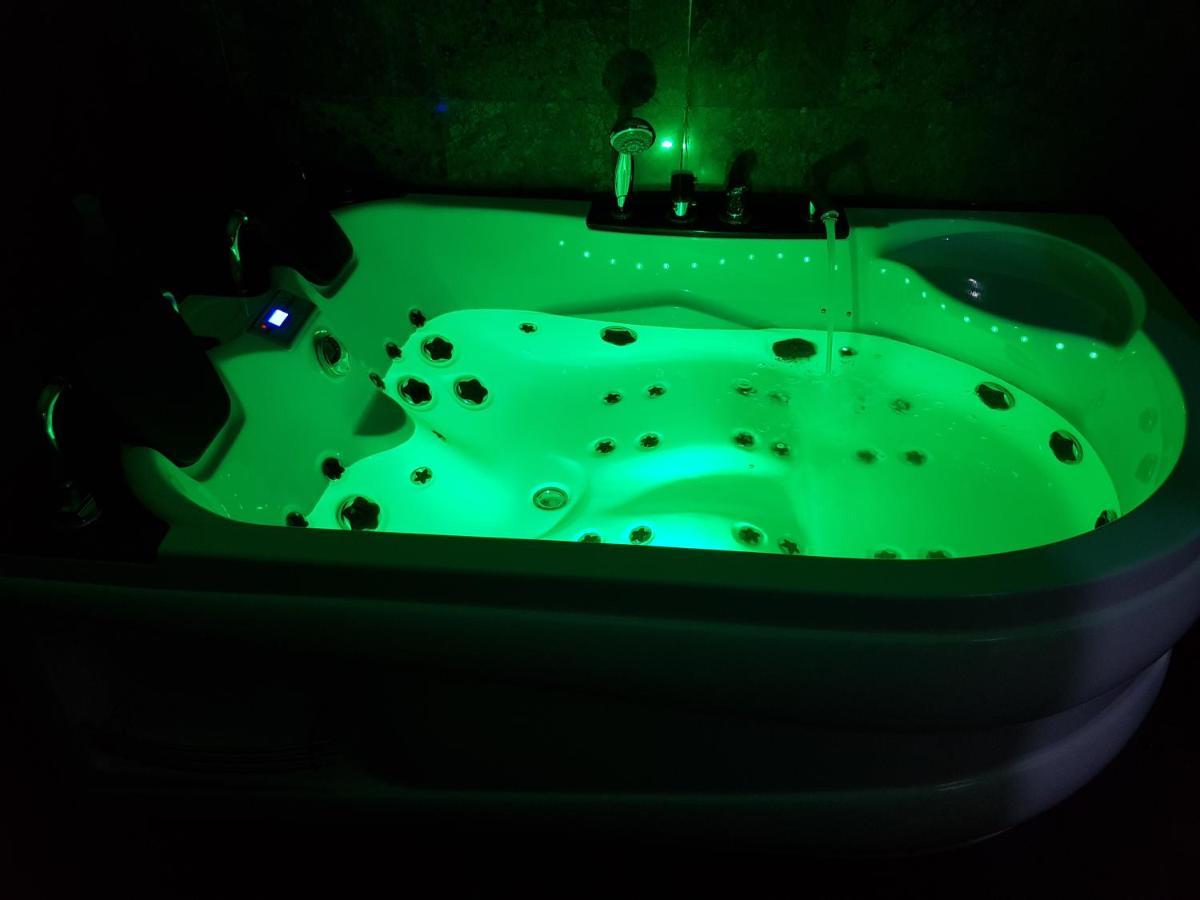 Lights Spa National Arena Mega Mall Monza Bukareszt Zewnętrze zdjęcie